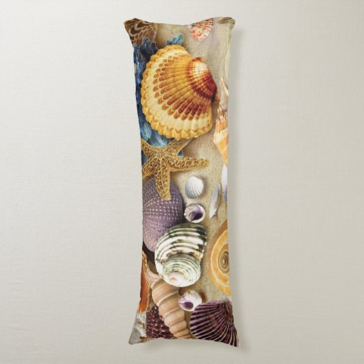 Zeeschelpen op het strand lichaamskussen (Voorkant Verticaal)