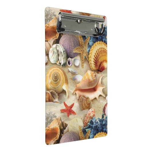 Zeeschelpen op het strand mini klembord (Schuin)