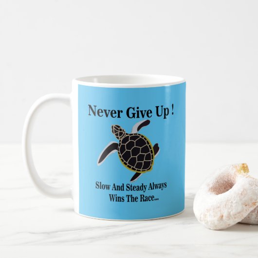 Zeeschildpad Geeft Nooit Op Koffiemok (Met donut)