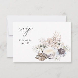 Zeeshellen en witte flora met gemiddelde RSVP 2 Kaartje