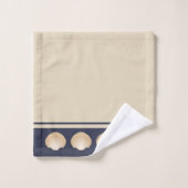 Zeeshells en zeemacht aan de kust van Tan Bad Handdoek (Wasdoekje)