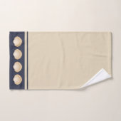 Zeeshells en zeemacht aan de kust van Tan Bad Handdoek (Handdoek)