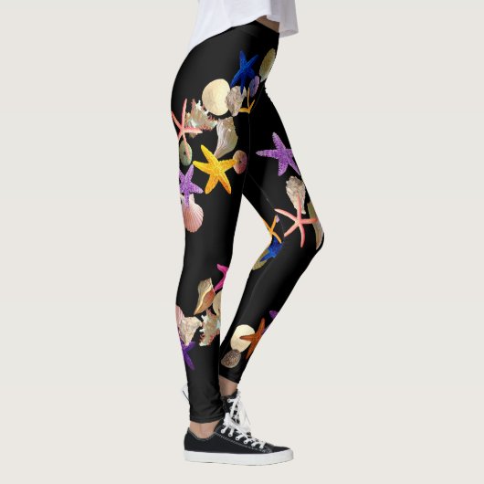 Zeeshells en zeestervis op zwart — Leggings (Rechts)