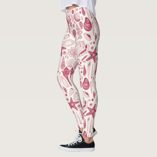 Zeeshells in Viva Magenta - Kleur van het jaar 202 Leggings (Links)
