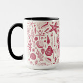 Zeeshells in Viva Magenta - Kleur van het jaar 202 Mok (Links)