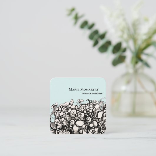 Zeeshells Zwart-wit Visitekaartje (Staand voorkant)