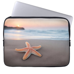 Zeester Ligt op een Strand Laptop Sleeve