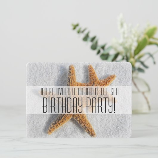 Zeester Zand Strand Oceaan Thema Verjaardagsfeest Kaart (Staand voorkant)