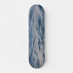 Zeewater close-up persoonlijk skateboard