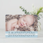 Zeg Hallo Baby Boy Aankondiging van de Foto (Staand voorkant)