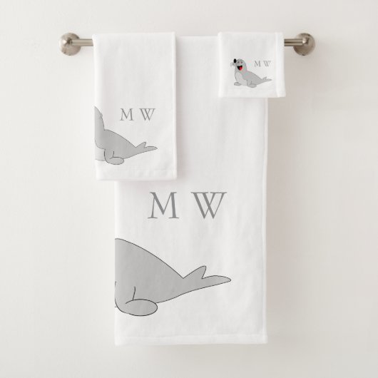 Zegelontwerp met monogram bad handdoek (Insitu)