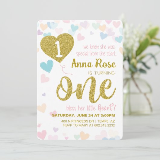 Zegen haar kleine hart eerste verjaardag uitnodigi kaart (Staand voorkant)