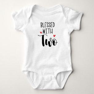 Zegen met twee tweeling baby body romper