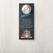 Zegening van de rugzakken uil kerk gebed deurhanger (Op knop)