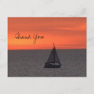 Zeilboot bij glinsterende zee dank je ansichtkaart briefkaart
