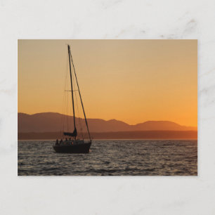 Zeilboot bij zonsondergang op de Puget Sound Briefkaart