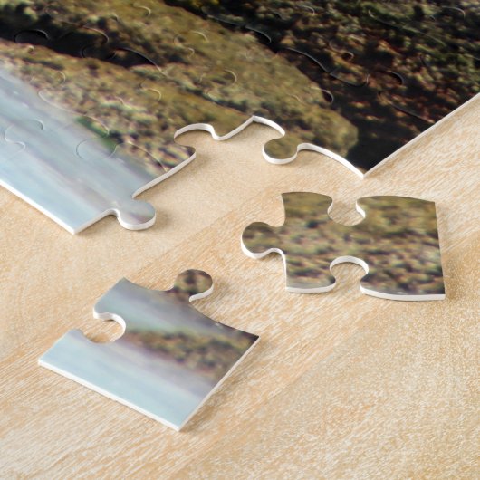 Zeilboot dat langs het strand vaart legpuzzel (Zijkant)