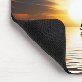 Zeilboot en meeuwen bij zonsondergang muismat (Hoek)