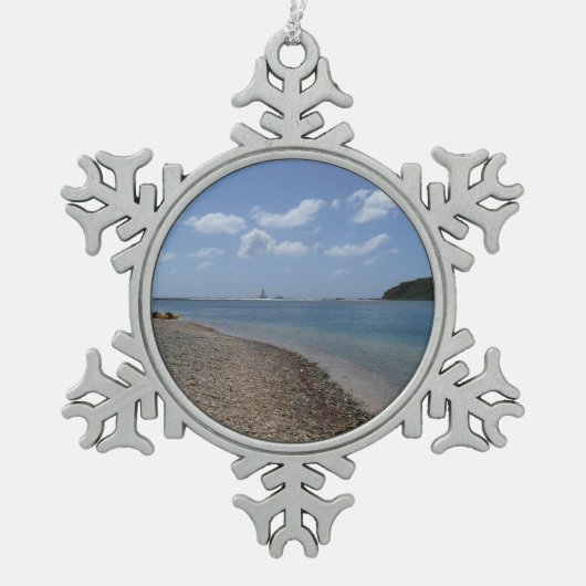 Zeilboot in de buurt van St. Thomas Tin Sneeuwvlok Ornament (Voorkant)