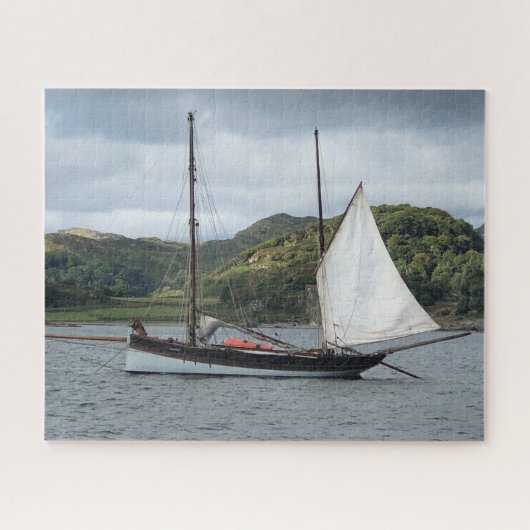 Zeilboot in Loch Crinan, Schotland Legpuzzel (Horizontaal)