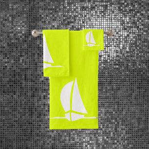 zeilboot & kompas in neon geel bad handdoek