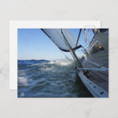 Zeilboot met lege horizon voor avontuur. briefkaart (Voorkant / Achterkant)