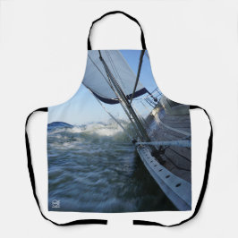 Zeilboot met lege horizon voor avontuur. schort