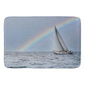 Zeilboot met regenboog badmat (Voorkant)