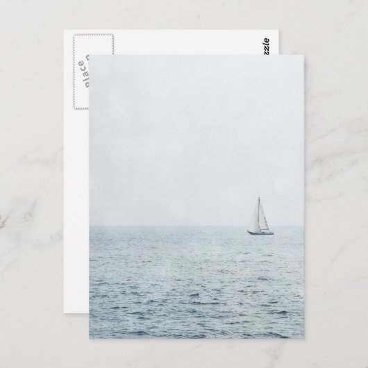Zeilboot op Misty Blue Ocean Water Sail Boats Briefkaart (Voorkant / Achterkant)