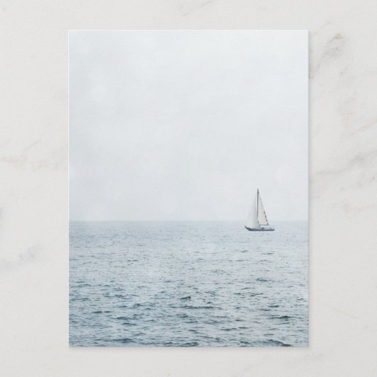 Zeilboot op Misty Blue Ocean Water Sail Boats Briefkaart (Voorkant)