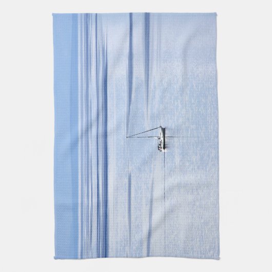 Zeilboot op zee, Nautisch, blauw waterhemel Theedoek (Verticaal)