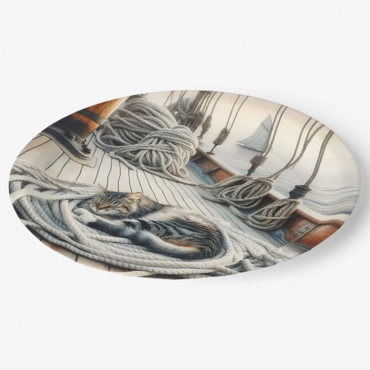 Zeilboot Tabby Kat Slapen Op Touwen Papieren Bordje (Gekanteld)