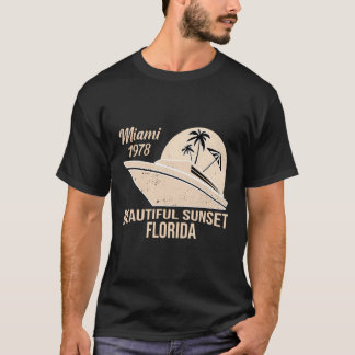 Zeilboot Vakantie Jacht Boot Zeilliefhebber Gift T-shirt