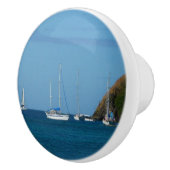 Zeilboten in de witte en blauwe zee keramische knop (Rechts)