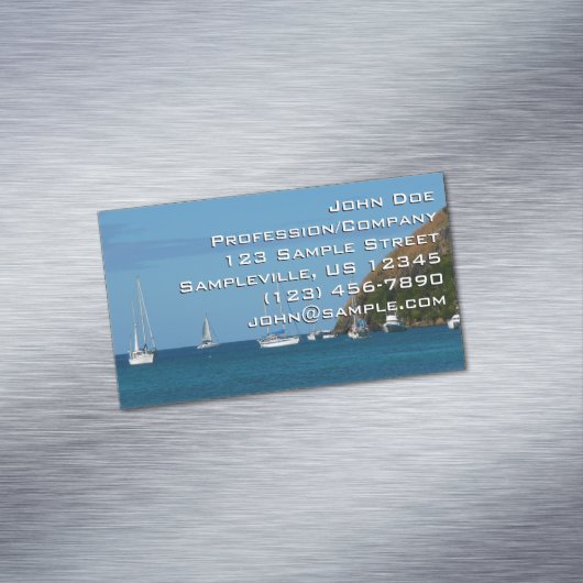 Zeilboten in de witte en blauwe zee magnetisch visitekaartje (Voorbeeld)