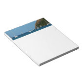 Zeilboten in de witte en blauwe zee notitieblok (Schuin)