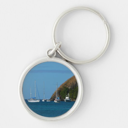 Zeilboten in de witte en blauwe zee sleutelhanger (Voorkant)