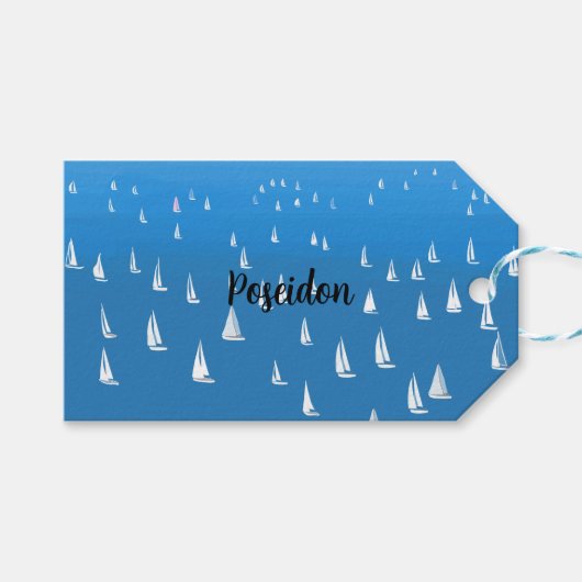 Zeilboten in diep blauw Zee - Regatta Sailships Cadeaulabel (Voorkant (Horizontaal))