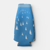 Zeilboten in diep blauw Zee - Regatta Sailships Flesjeskoeler (Voorkant)