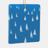 Zeilboten in diep blauw Zee - Regatta Sailships Keramisch Ornament (Rechts)