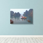 Zeilboten in Ha Long Bay - Vietnam, Azië Canvas Afdruk (Insitu (Houten vloer))
