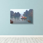 Zeilboten in Ha Long Bay - Vietnam, Azië Canvas Afdruk (Insitu (Houten vloer))