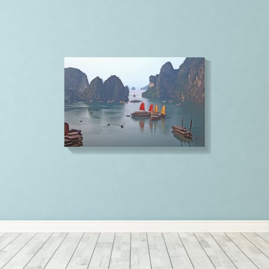 Zeilboten in Ha Long Bay - Vietnam, Azië Canvas Afdruk (Insitu (Houten vloer))