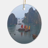 Zeilboten in Ha Long Bay - Vietnam, Azië Keramisch Ornament (Links)