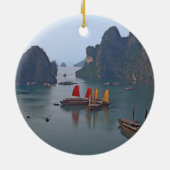 Zeilboten in Ha Long Bay - Vietnam, Azië Keramisch Ornament (Achterkant)