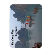 Zeilboten in Ha Long Bay - Vietnam, Azië Magneet (Verticaal)