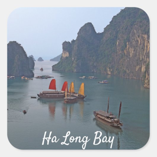 Zeilboten in Ha Long Bay - Vietnam, Azië Vierkante Sticker (Voorkant)