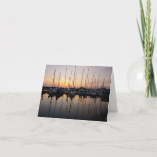 Zeilboten in haven met tegenlicht. bedankkaart