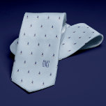 Zeilboten Monogrammed Light Blue Stropdas<br><div class="desc">Zeilboten op een lichtblauwe achtergrond. Pas je aan met een monogram om het perfecte te maken van een soort cadeau. Op zoek naar een andere kleur? Geen probleem! Klik op de knop "Aanpassen" en selecteer de achtergrondkleur van uw keuze.</div>
