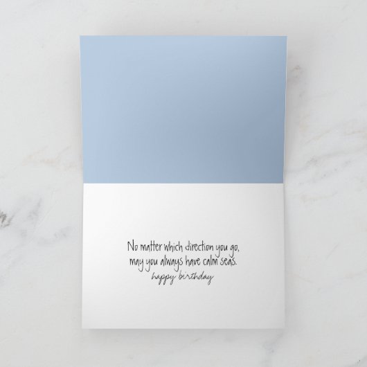 Zeilboten op blauw water kaart (Binnen)